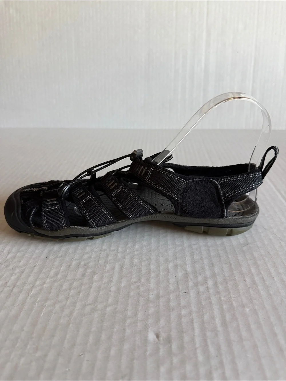Keen Clearwater CNX Hiking Sandals